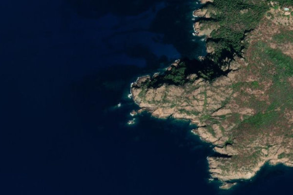 Immagine satellitare dei dintorni di Punta Bianca (Partinello)