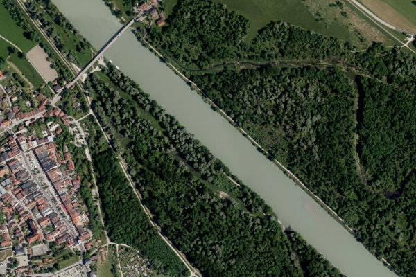 Immagine satellitare dei dintorni di Salzach (Tittmoning)