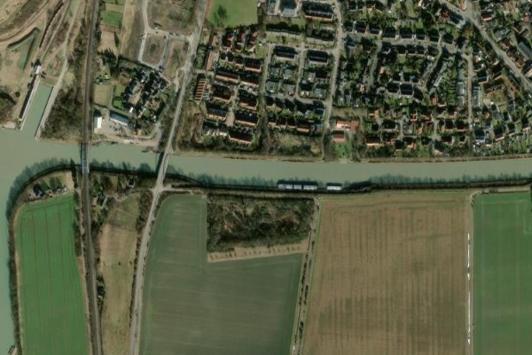 Immagine satellitare dei dintorni di Mittellandkanal (Sehnde)