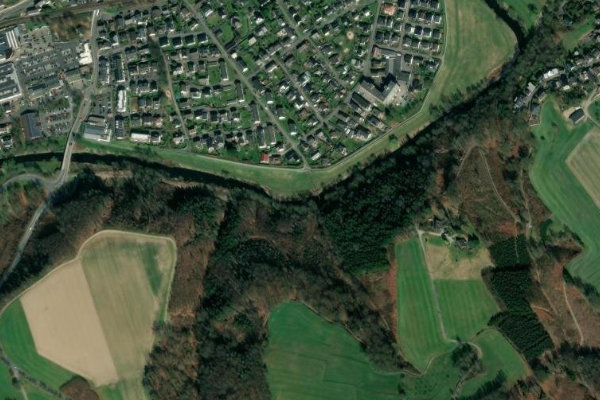 Immagine satellitare dei dintorni di Agger (Overath)