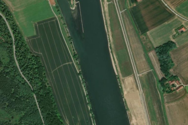 Immagine satellitare dei dintorni di Donau (Irlbach)