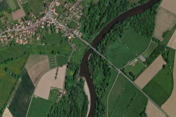 Immagine satellitare dei dintorni di l'Allier (Limons)