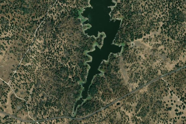 Immagine satellitare dei dintorni di Embalse de Jarripa / Tres Torres