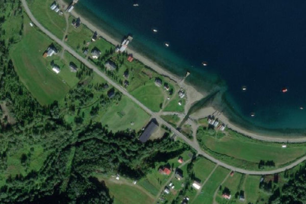 Immagine satellitare dei dintorni di Jøvik · costa