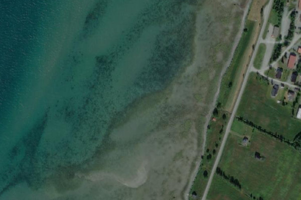 Immagine satellitare dei dintorni di Veidal · costa