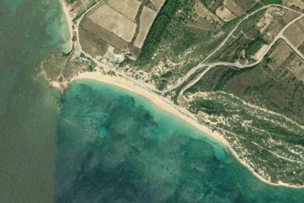 Immagine satellitare dei dintorni di Ayazma Plajı