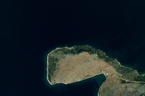 Immagine satellitare dei dintorni di Ákra Moúnta