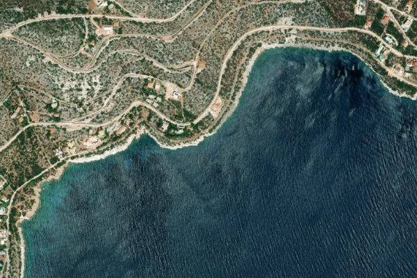 Immagine satellitare dei dintorni di Órmos Drakonéras