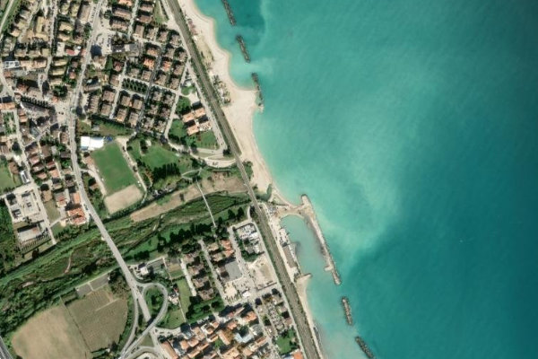 Fiume Aso çevresinin uydu görüntüsü