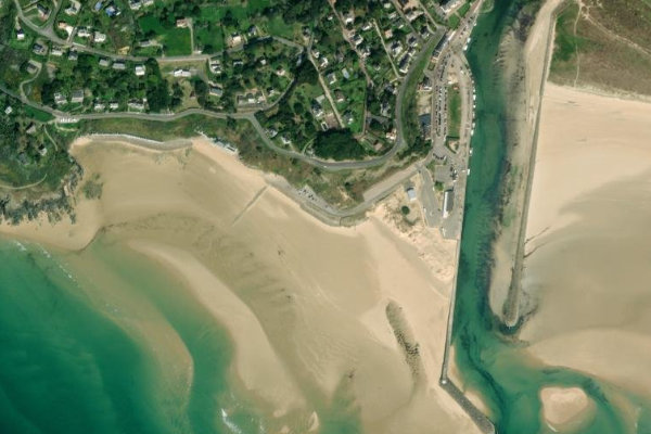 Plage Potinière çevresinin uydu görüntüsü