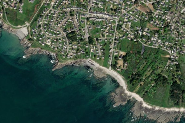Plage de Kercambre çevresinin uydu görüntüsü