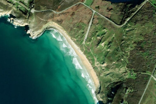 Plage de Pen Hat çevresinin uydu görüntüsü