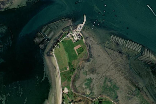 Pointe du Béluré çevresinin uydu görüntüsü