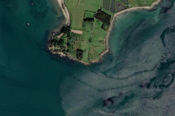 Pointe de Liouse çevresinin uydu görüntüsü