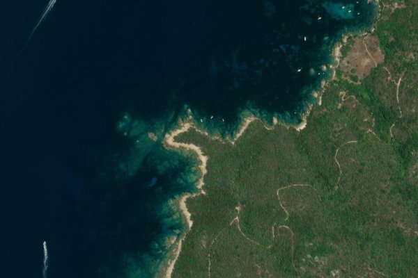 Punta di Capannella çevresinin uydu görüntüsü