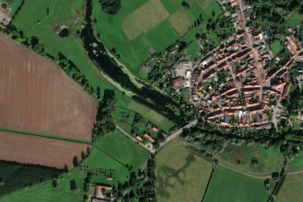 Löcknitz (Lenzen/Elbe) çevresinin uydu görüntüsü