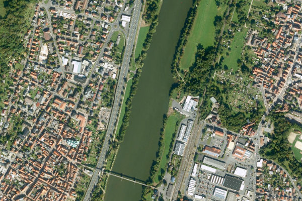 Main (Elsenfeld/Obernburg) çevresinin uydu görüntüsü