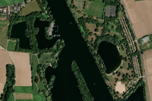 Elfrather See (Uerdingen) çevresinin uydu görüntüsü