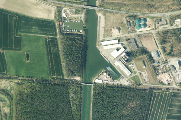 Elbe-Seitenkanal (Hankensbüttel) çevresinin uydu görüntüsü