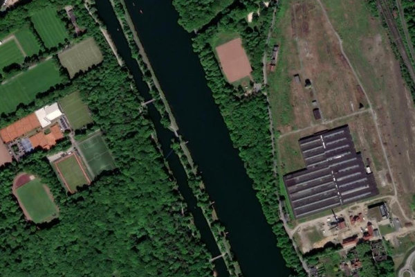 Regattabahn (Duisburg) çevresinin uydu görüntüsü