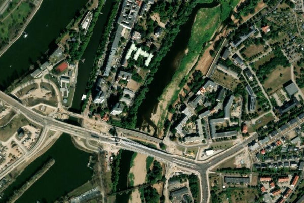 Alte Elbe (Magdeburg) çevresinin uydu görüntüsü