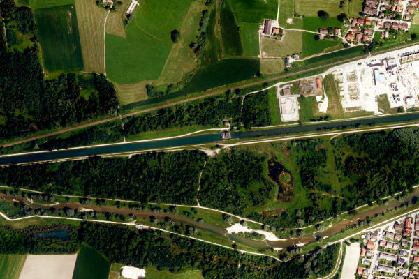 Mangfallkanal (Kolbermoor) çevresinin uydu görüntüsü