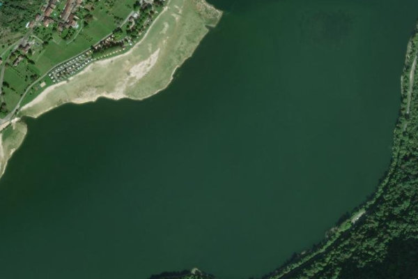 Lac de Coiselet çevresinin uydu görüntüsü