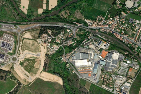 L'Aude (Berriac) çevresinin uydu görüntüsü