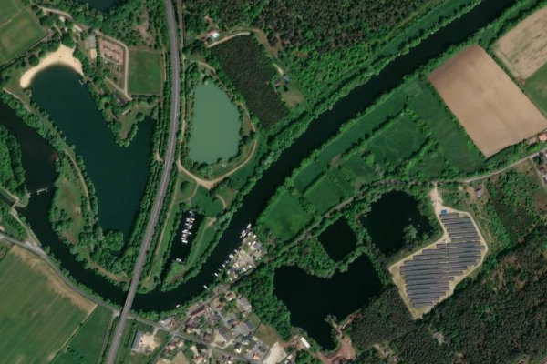 la Sarthe (Arnage) çevresinin uydu görüntüsü