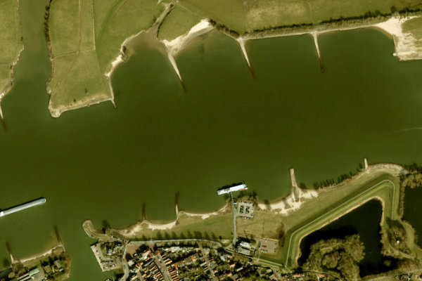 Waal (Zaltbommel) çevresinin uydu görüntüsü