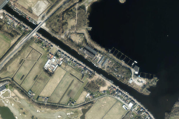 Ringvaart (Badhoevedorp) çevresinin uydu görüntüsü