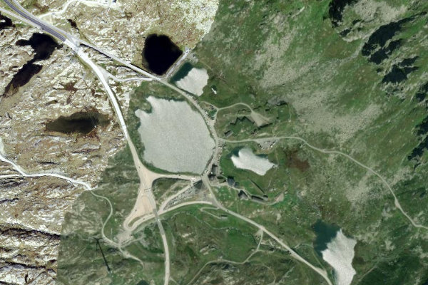 Lago della Piazza (Airolo) çevresinin uydu görüntüsü