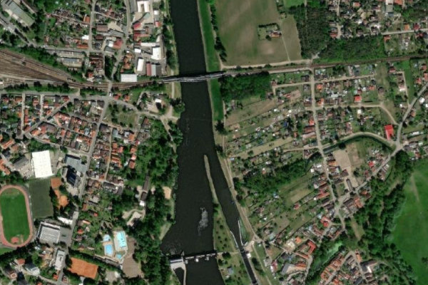 Košátecký potok (Neratovice) çevresinin uydu görüntüsü