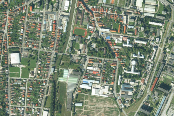 Revúca (Ružomberok) çevresinin uydu görüntüsü