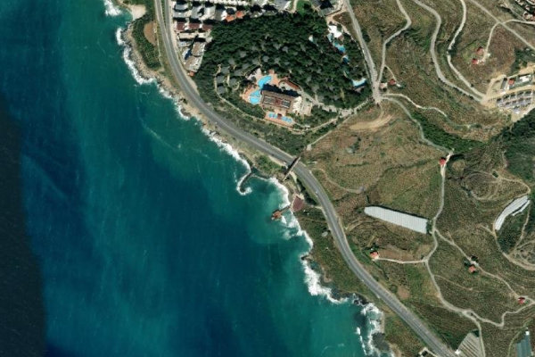 Utopia Hotel Plajı çevresinin uydu görüntüsü