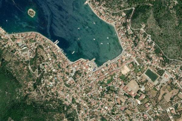 Vathy Ithaca çevresinin uydu görüntüsü