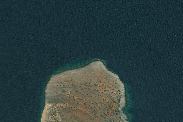 Cape Salmone çevresinin uydu görüntüsü