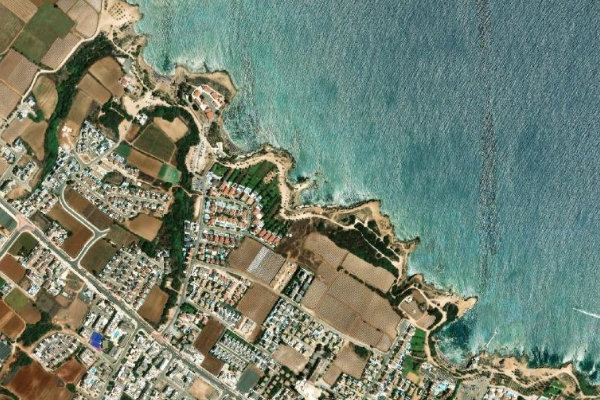 Kapparis Bay çevresinin uydu görüntüsü