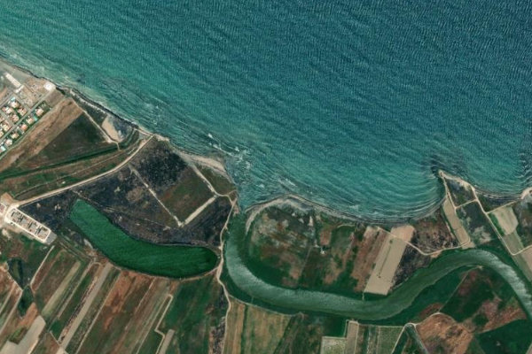 Imagem de satélite da zona de Ofanto