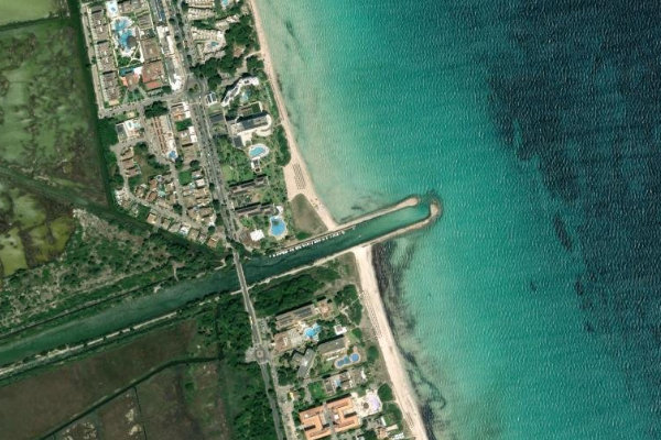 Imagem de satélite da zona de canal d'Enmig
