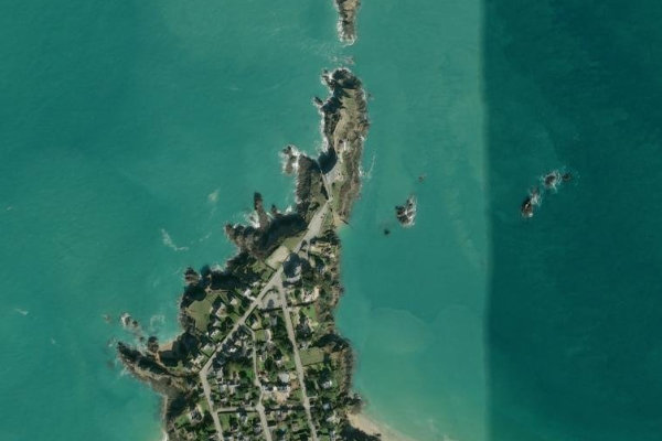 Imagem de satélite da zona de Pointe du Décollé