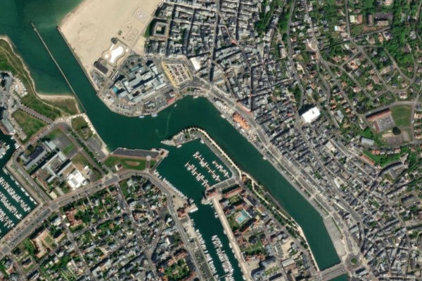 Imagem de satélite da zona de Bassin des Yachts