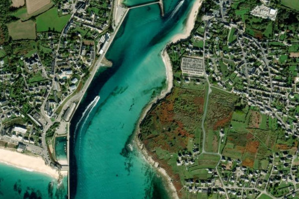 Imagem de satélite da zona de Grève de Saint-Julien