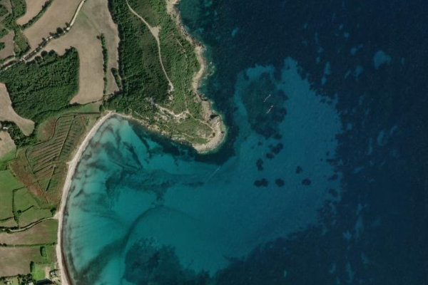 Imagem de satélite da zona de Punta di a Coscia