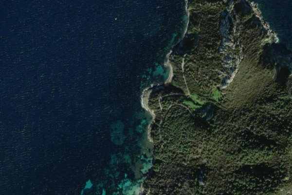 Imagem de satélite da zona de Pointe Maoufat