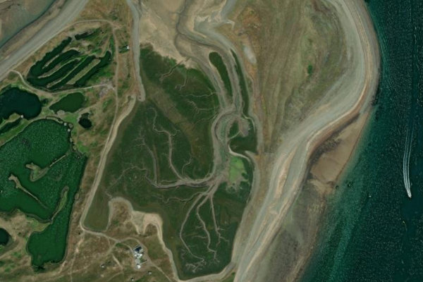 Imagem de satélite da zona de Lighthouse Bay