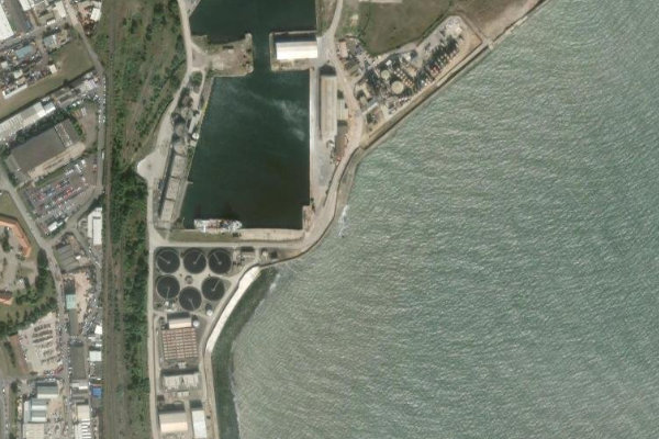 Imagem de satélite da zona de Spur Barrier