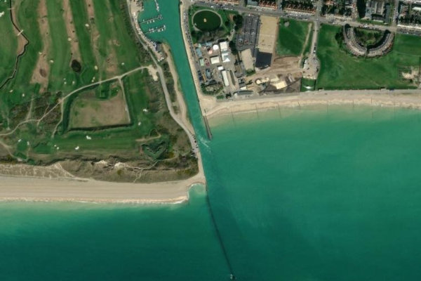 Imagem de satélite da zona de East Pier
