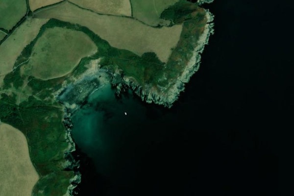 Imagem de satélite da zona de Kiberick Cove