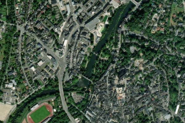 Imagem de satélite da zona de Lahn (Wetzlar)